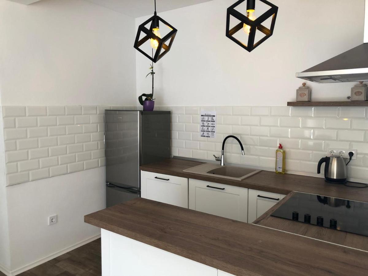 Apartments Martina Tisno Luaran gambar
