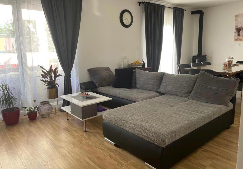 Apartments Martina Tisno Luaran gambar
