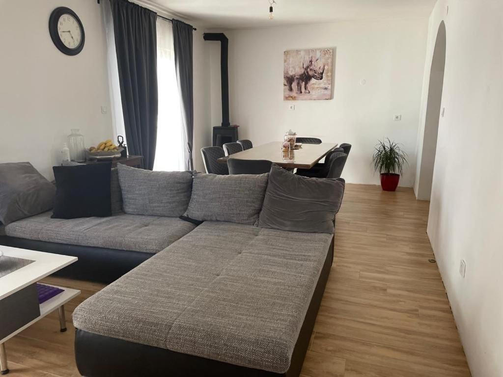 Apartments Martina Tisno Luaran gambar