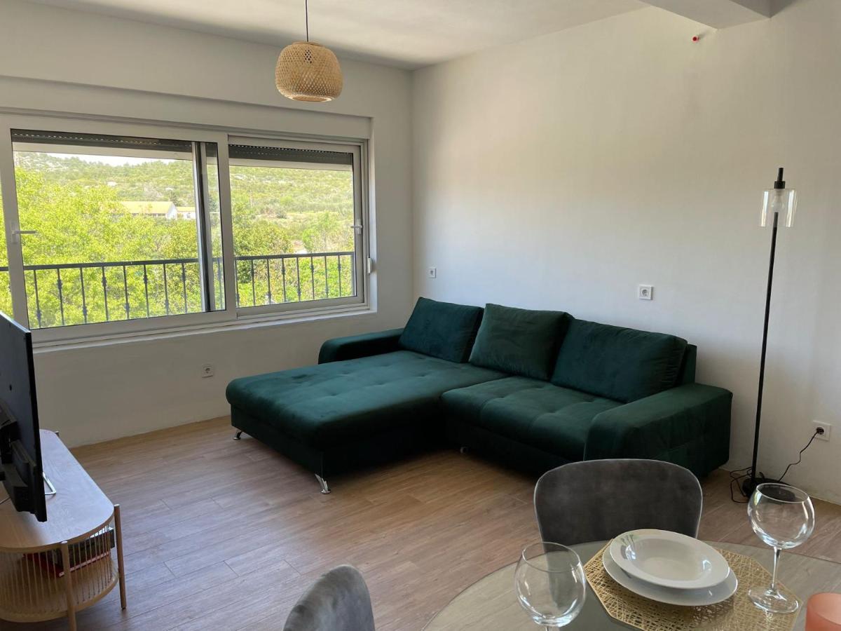 Apartments Martina Tisno Luaran gambar